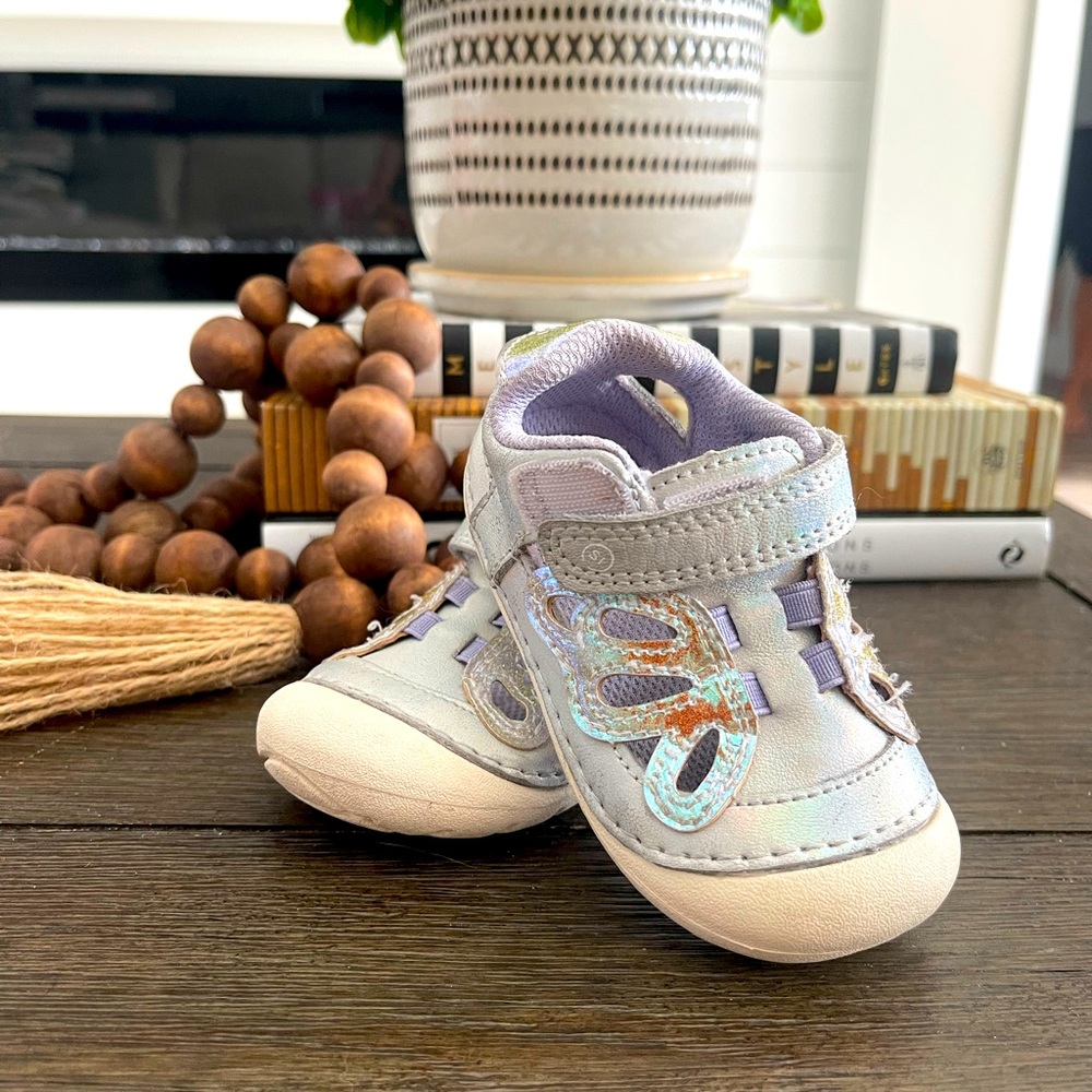 Stride rite soft motion shoes (4.5)